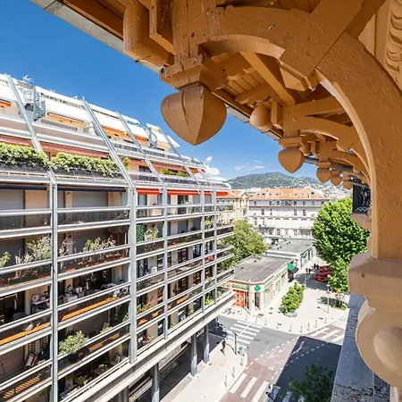 Buffa 3-53 - Superb Center *